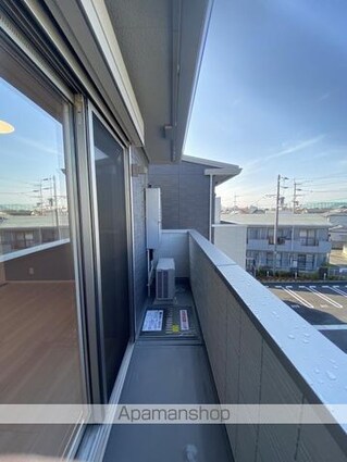 ナーブ屋島　Ｂ棟[1LDK/42.79m2]のバルコニー