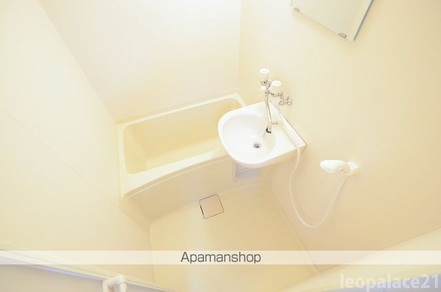 レオパレス江津の内装写真