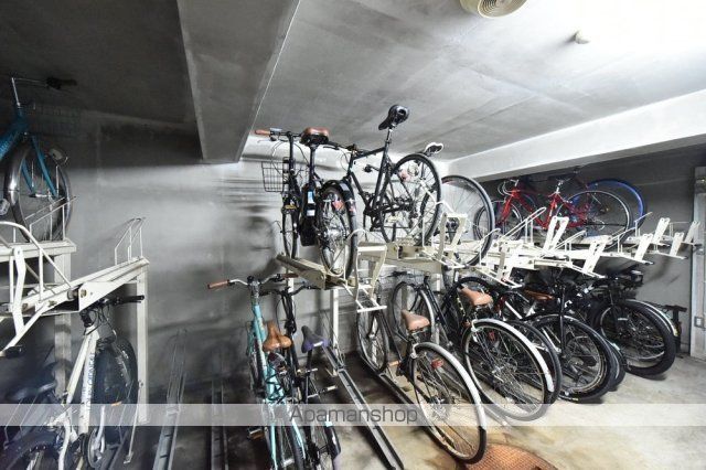日神パレステージ三軒茶屋IIの外観写真