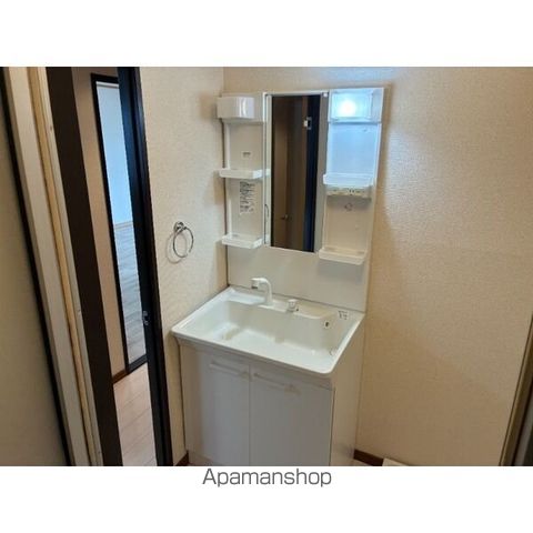 Limpia TAKAIDE Bの内装写真