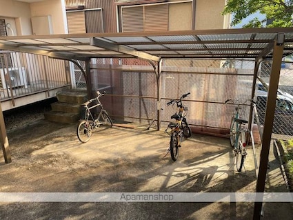 明宝マンション[2LDK/63m2]のエントランス