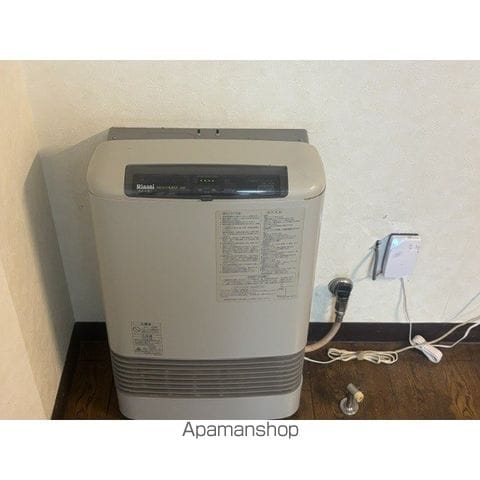 栄通り5IKハイツの内装写真