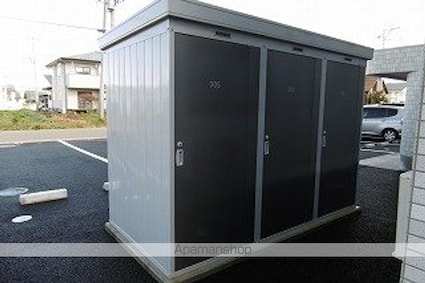 グリュックハイム[2LDK/61.12m2]の共用部1