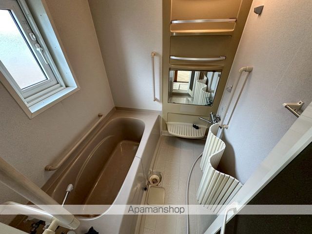 detached 北海道中川郡池田町字旭町２丁目確認中
旭町の賃貸情報を見る
物件地図