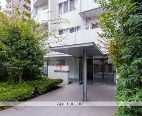 東池袋デュープレックスリズの玄関写真