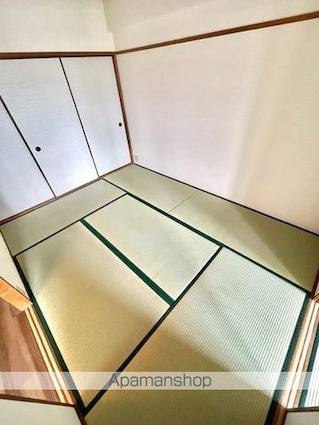 ステージハウス万石[2DK/42.12m2]の内装3