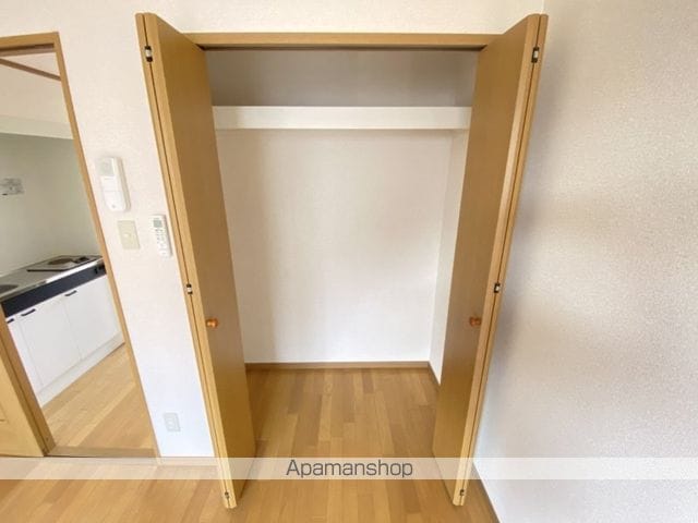 クリスタルマンションの内装写真