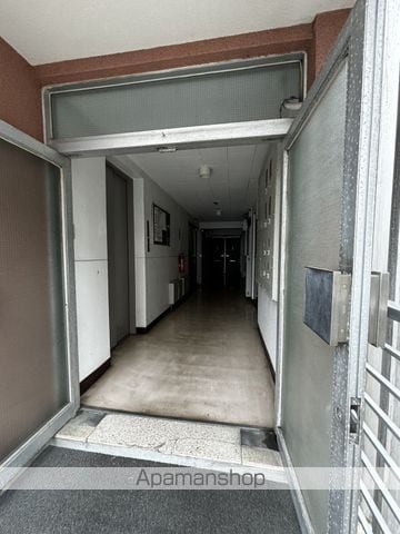 レジデンス西十日市の玄関写真