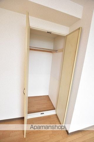 ラパン・アジールAの内装写真