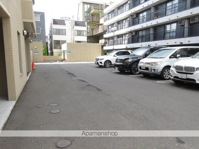 クレステージS6W12タワーの外観写真
