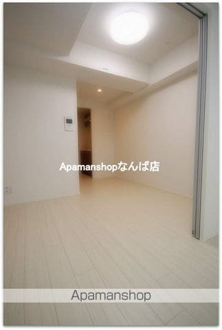 TLRRESIDENCE本町ウエストの内装写真