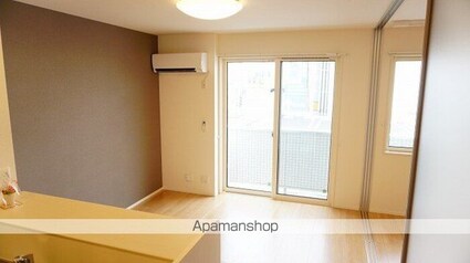 メゾン・ド・キャトルⅦ[2LDK/55.33m2]のリビング・居間