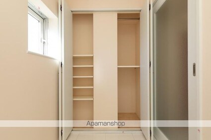 コリドールエスト[1R/41.44m2]の収納