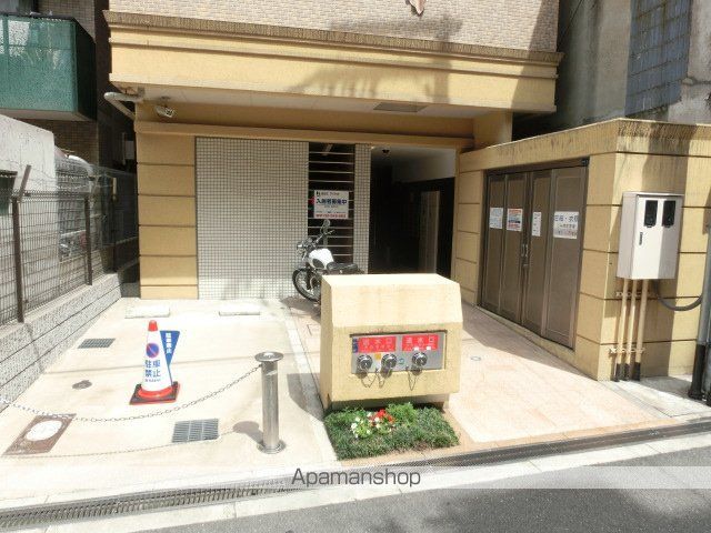 WILLDO堺筋本町の玄関写真