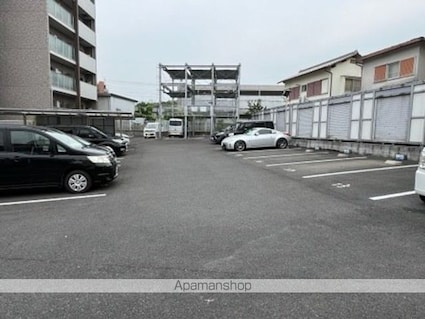 Ｂｌｅｚｉｏ３[1LDK/30.75m2]の駐車場2