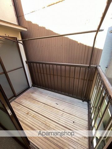 名古屋市名城線 志賀本通駅 徒歩11分 2階建 築42年の内装写真