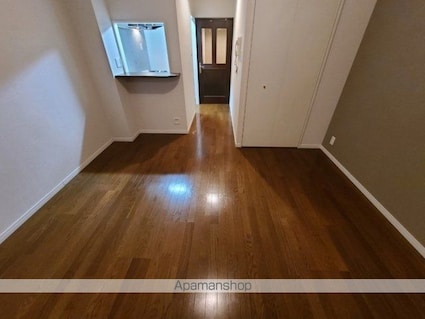 ユニーブル田町[1K/36.95m2]のリビング・居間2