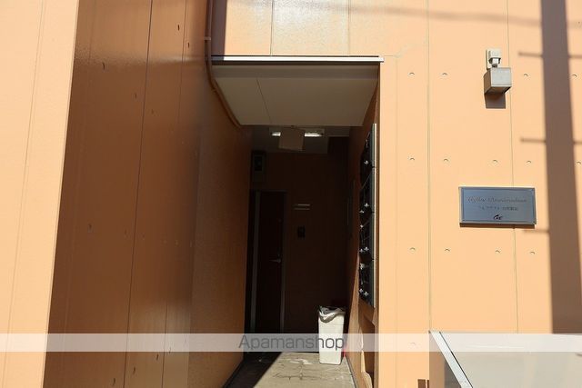 クレフラスト台原駅前の玄関写真