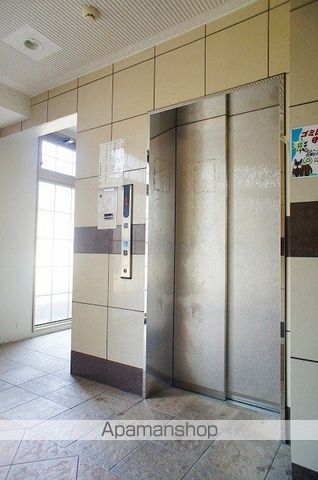 【福岡市博多区吉塚のマンションの写真】