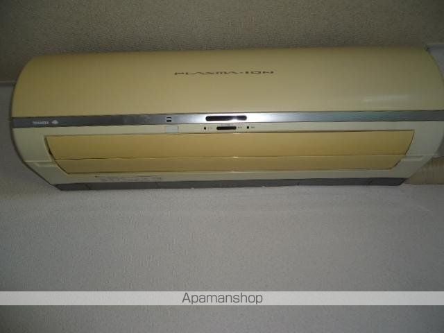 メゾンユニベールの内装写真