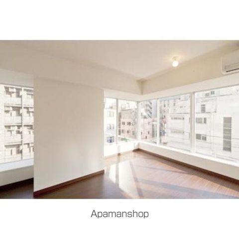 WHITE TOWER HAMAMATSUCHOの内装写真