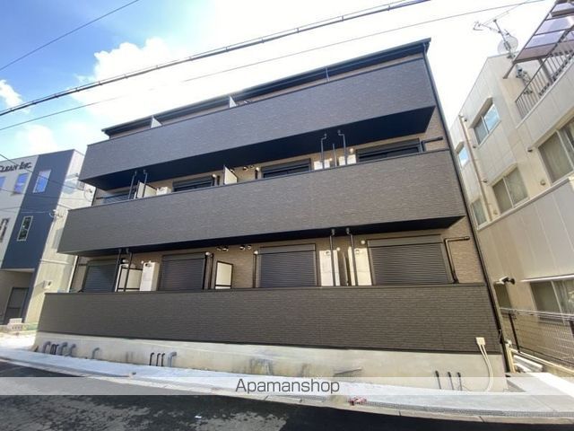 セレニティ照ヶ丘矢田A棟の外観写真