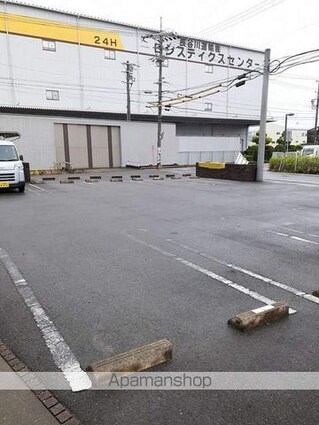 アルモニー[1LDK/45.39m2]の駐車場5
