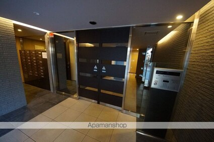 東京都渋谷区千駄ヶ谷１丁目[2LDK/74.32m2]の共用部2