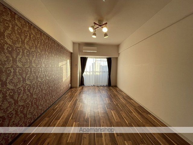 YELLSTAGE楠木II(旧アルティメイトbuilding.楠木の内装写真