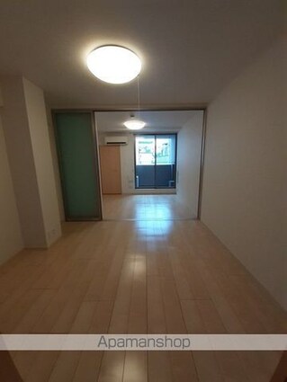 グレースヒルズ下馬[2K/33.54m2]のリビング・居間