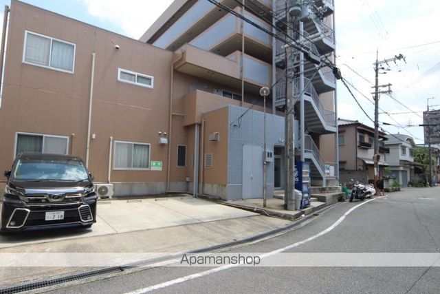 セレーネ蛍池の外観写真