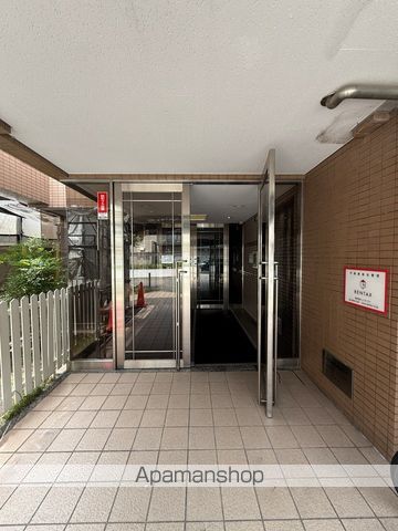 サザンフィールドの玄関写真