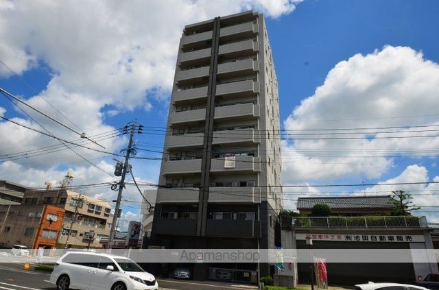 グランドゥール荒田の外観写真