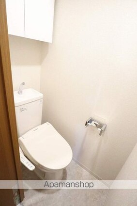 ＥＩＧＨＴＹ－ＥＩＧＨＴ　Ｈｉｎｏ[1K/22.09m2]のトイレ