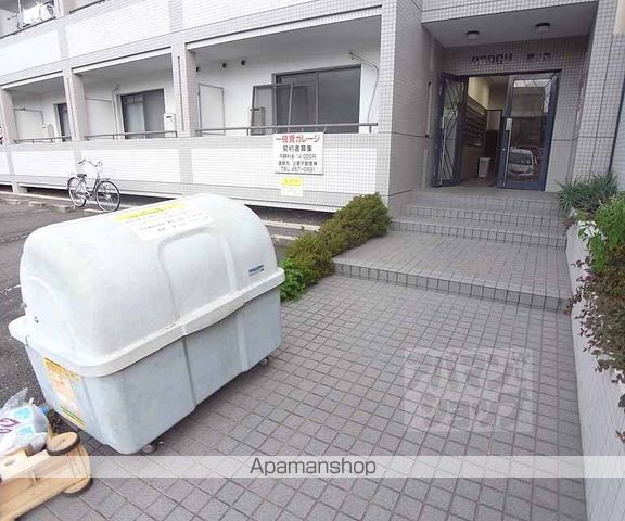グレーシー西ノ京の外観写真