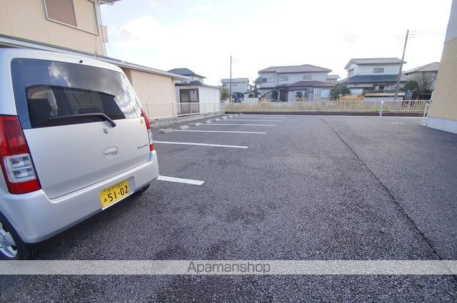 Ｔ’ｓガーデン[1LDK/40.92m2]の駐車場2