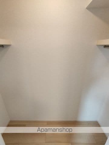 アバンティの内装写真