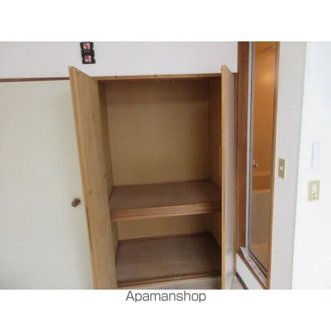 ハイツエイトワンの内装写真