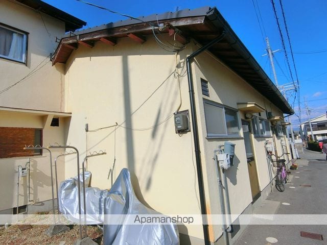 ハイツ新田辺2の外観写真