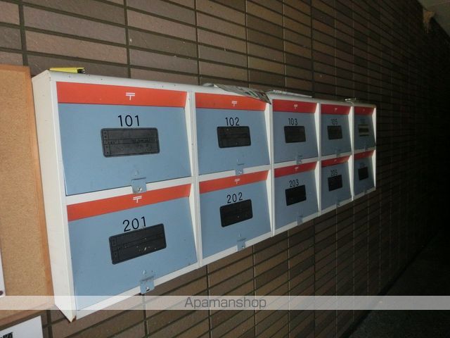 ピーチハウス寺町の玄関写真