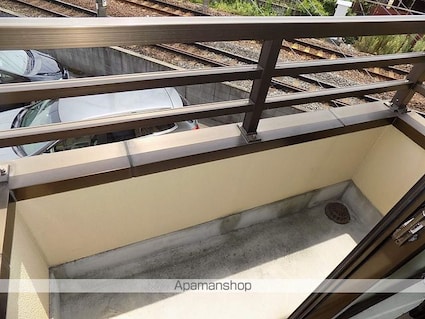 エバーグリーン[1R/20m2]のバルコニー