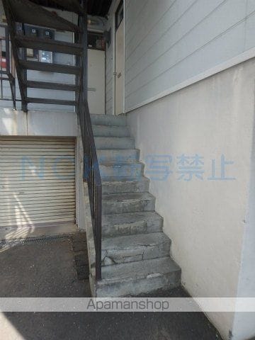 ユーハイム宮の沢の玄関写真