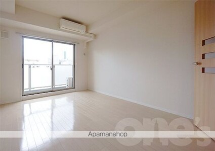 愛知県名古屋市中区栄５丁目[1K/28.71m2]のリビング・居間