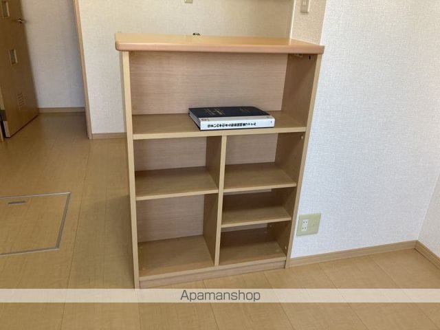 スクエア空港西の内装写真