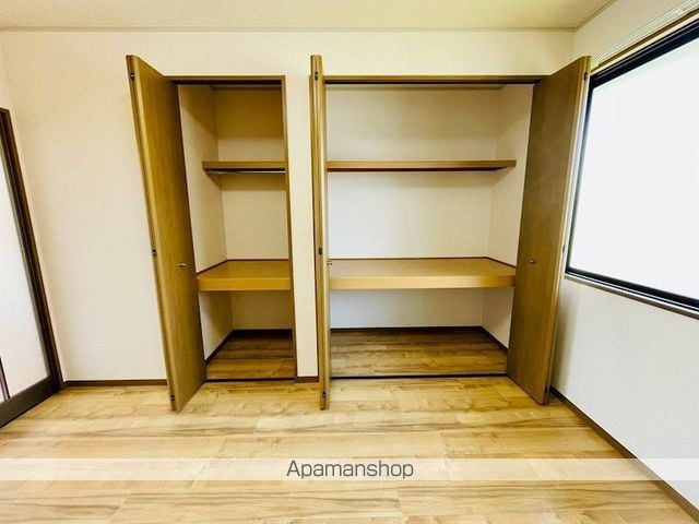 グリシーナの内装写真