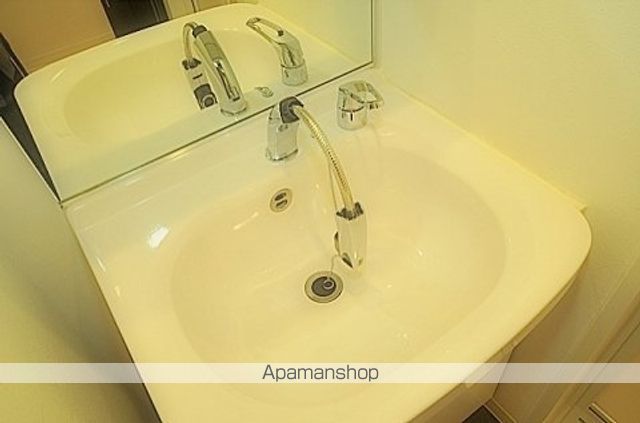 アーバンフラッツ上町の内装写真