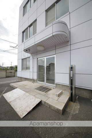 KTビルの玄関写真
