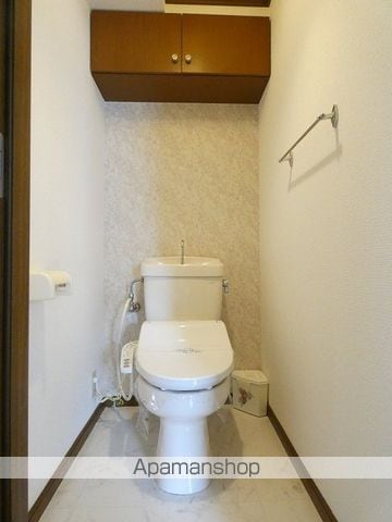ヴェルドミール山湖の内装写真
