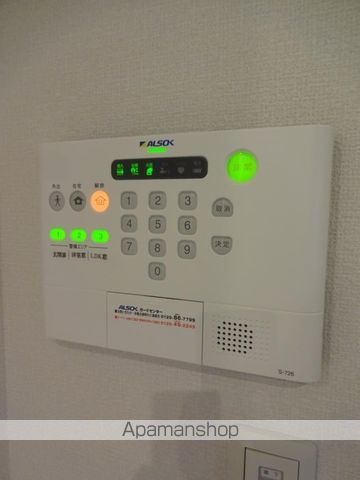 カーサ ポポラーレの内装写真