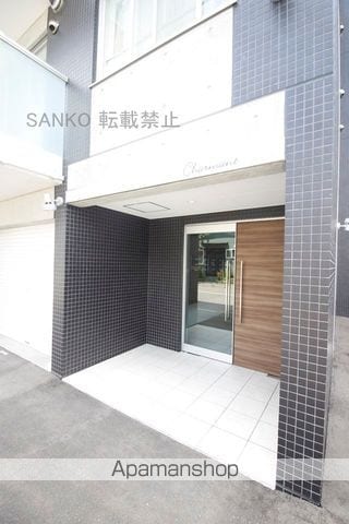シャルマン東区役所前の玄関写真